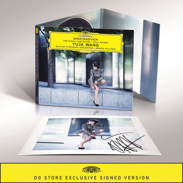 Yuja Wang - Shostakovich: Piano Concertos (1CD Digipak + signed Artcard)